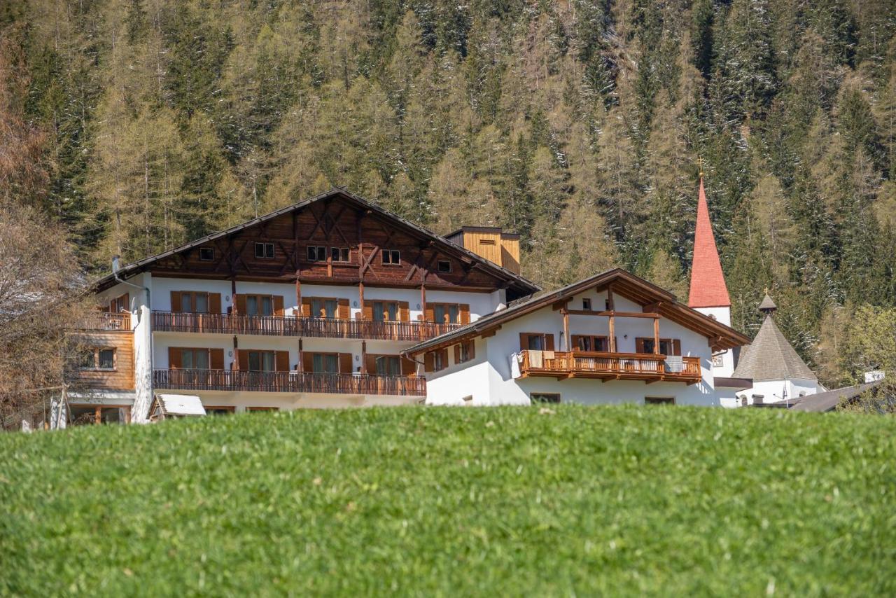 Hotel Ultnerhof Santa Gertrude Zewnętrze zdjęcie