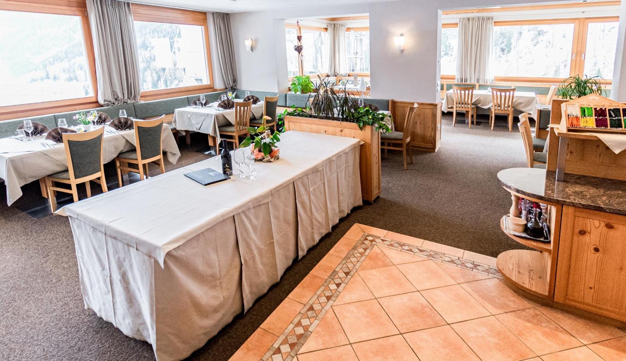 Hotel Ultnerhof Santa Gertrude Zewnętrze zdjęcie